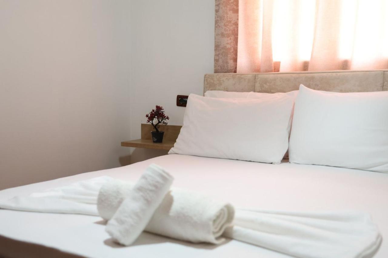 Apartments Villa Luti Stjar Экстерьер фото