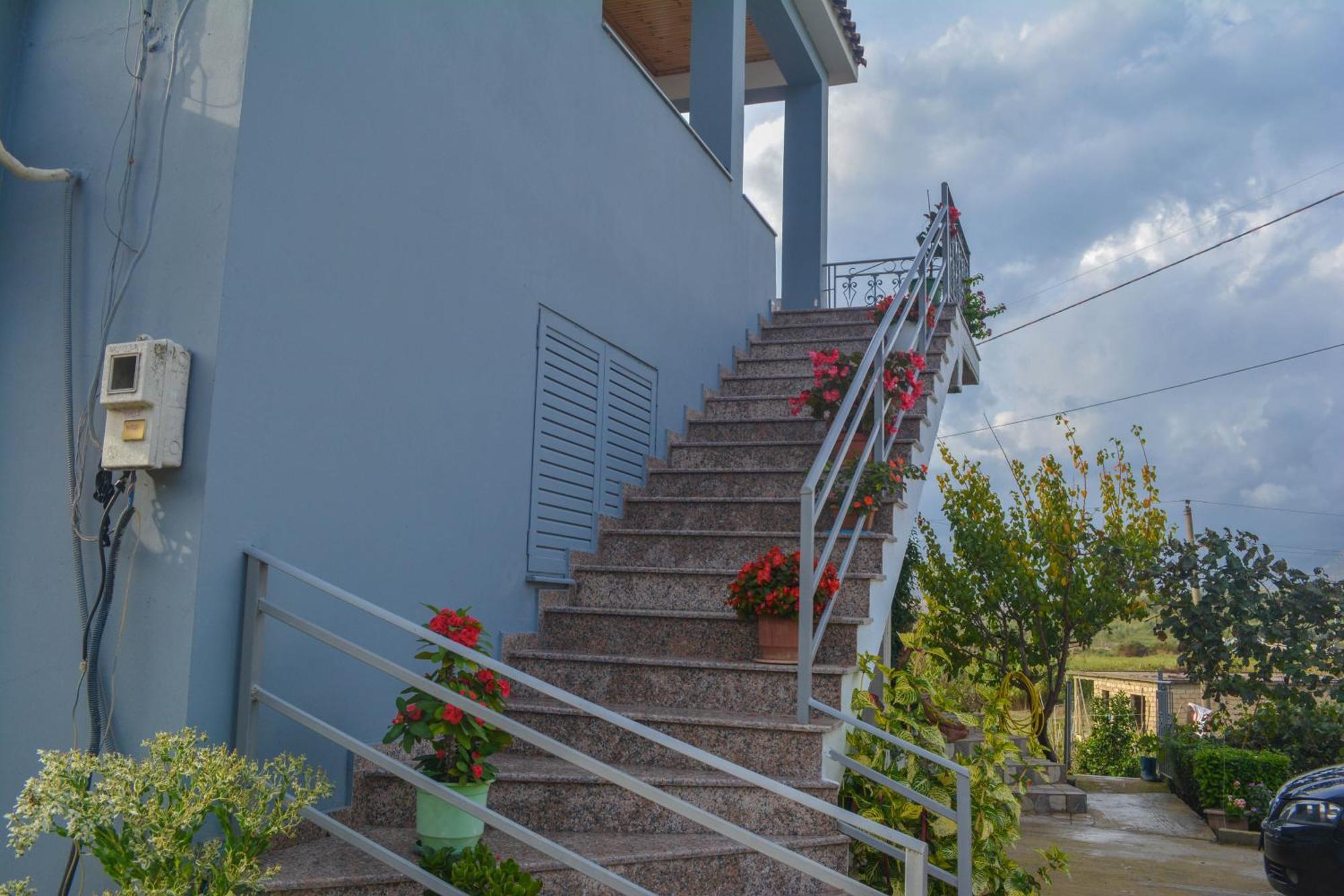 Apartments Villa Luti Stjar Экстерьер фото